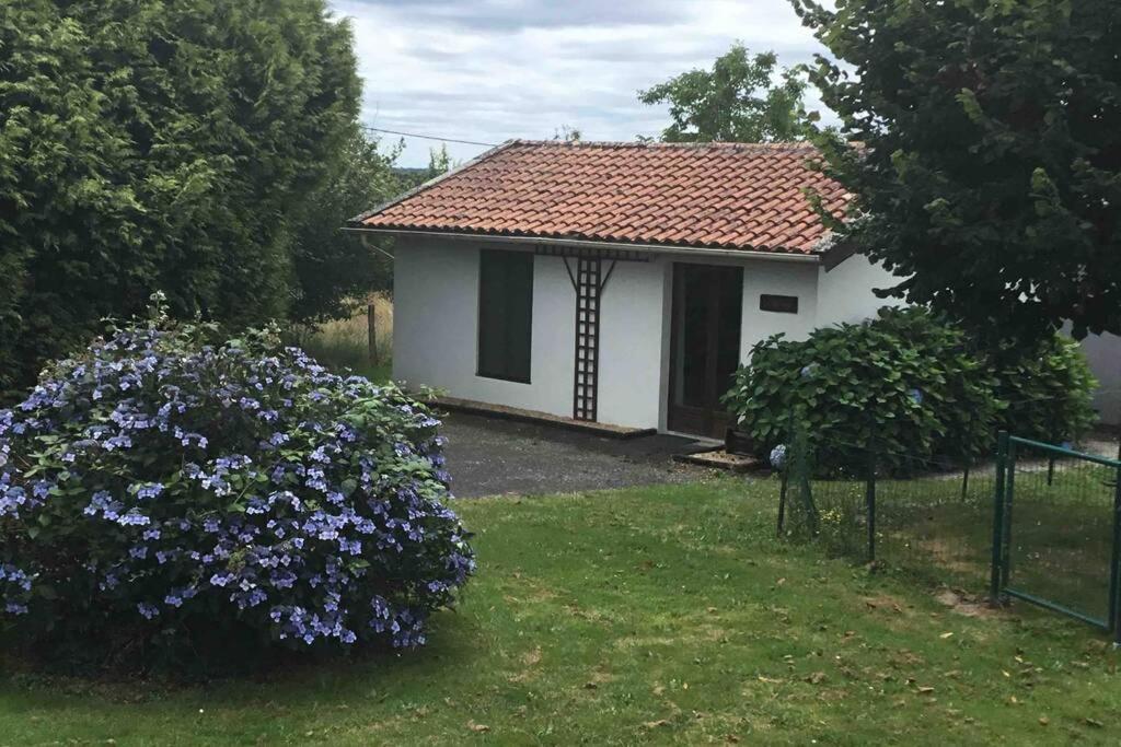 הוילה Maisonnais-Sur-Tardoire Breesfalt Gite Accomodation מראה חיצוני תמונה