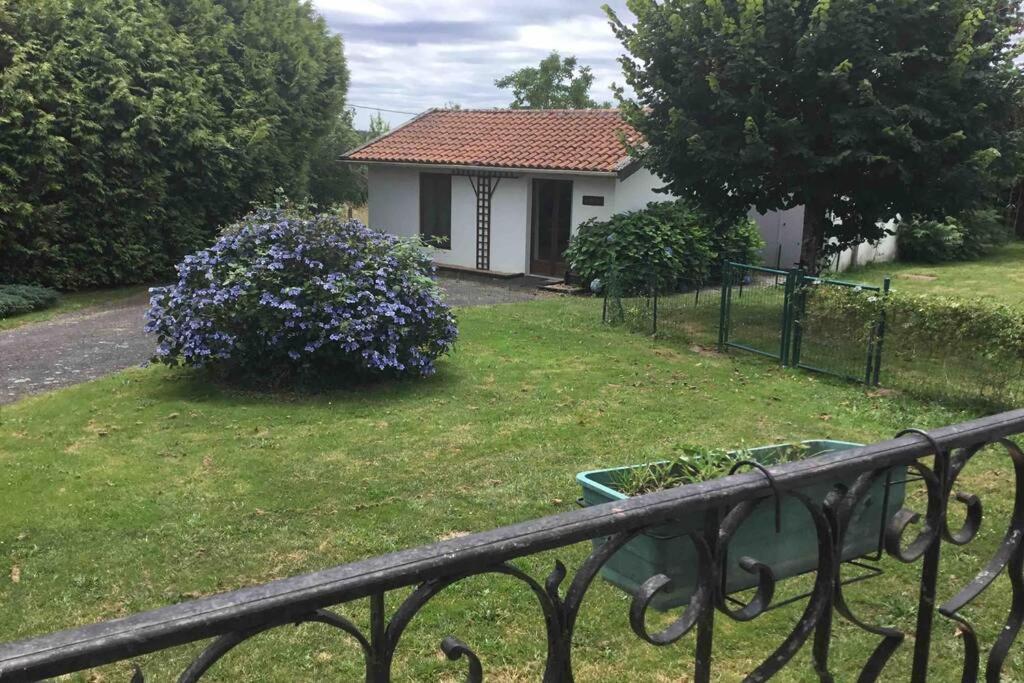 הוילה Maisonnais-Sur-Tardoire Breesfalt Gite Accomodation מראה חיצוני תמונה